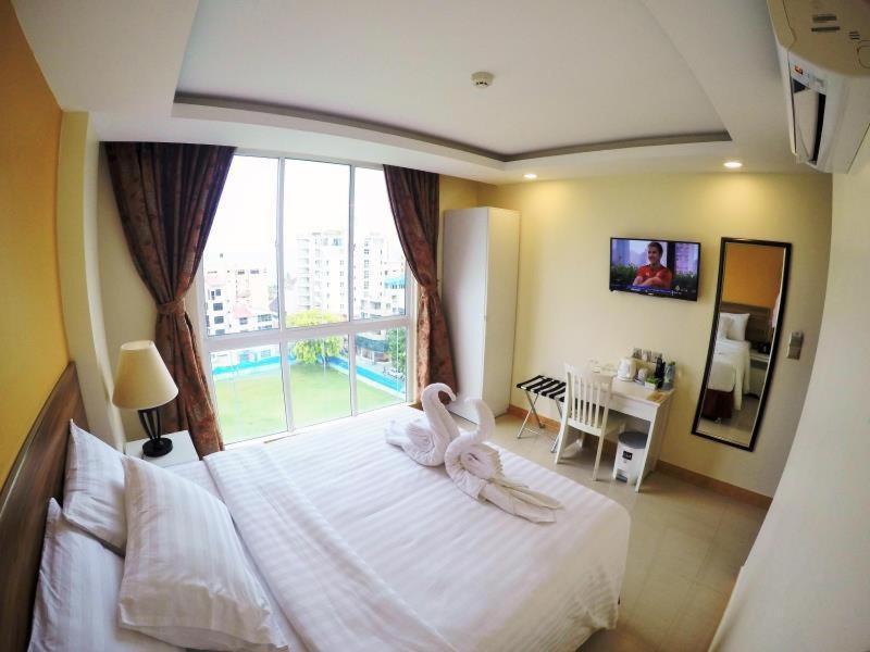 فندق The Grand View ماليه المظهر الخارجي الصورة
